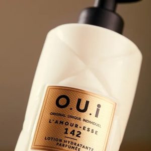 Loção hidratante desodorante O.U.I L'amour-esse 142, 400ml V. 06/27