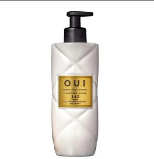 Loção hidratante desodorante O.U.I L'amour-esse 142, 400ml V. 06/27