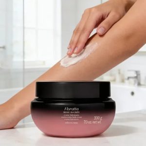 Creme hidratante desodorante Floratta Rose sucreé oBoticário, 200g