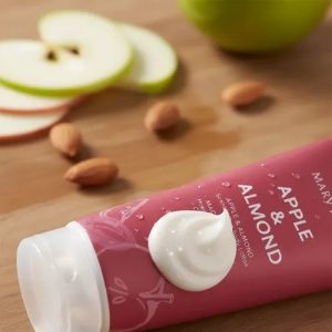Hidratante desodorante corporal perfumado Maçã & amêndoa Mary Kay 200g